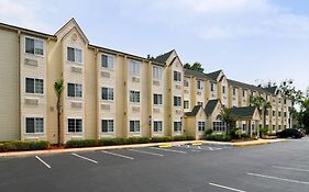 Hometown Inn And Suites Jacksonville 2*